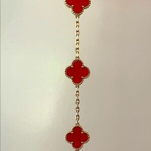 Van Cleef & Arpels (VCA) Vintage
Alhambra Bracelet
